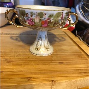 Vintage Loft Japan Fine China Sugar Bowl / Dish - Footed with Gold Trim.